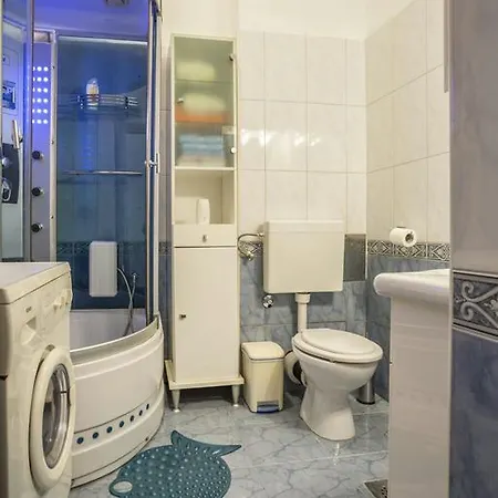 Delfin Apartment